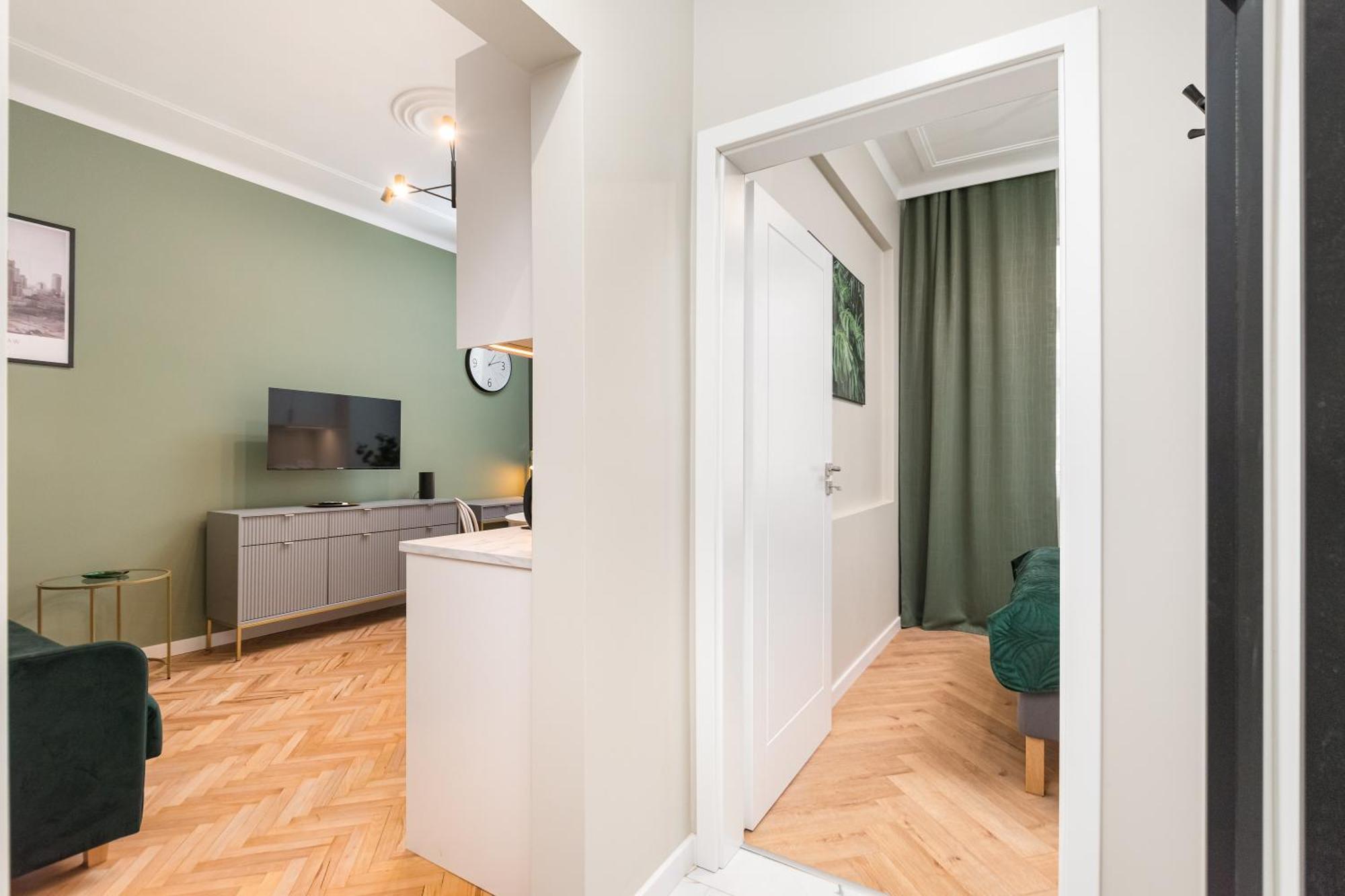 Aleje Jerozolimskie 42 By Homeprime * Warszawa